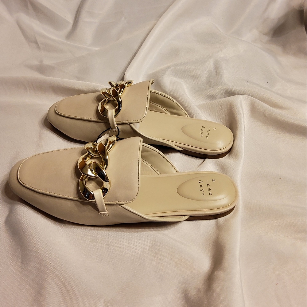 Women's Kiki Mules - A New Day" Off White - Picture 6 of 7